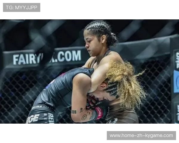 UFC摔跤控制占满整局：地面控场的力量与训练秘籍